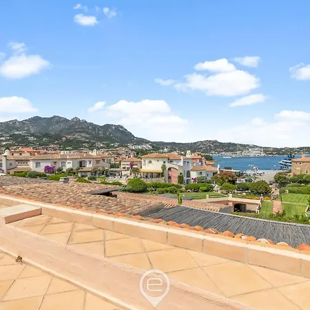 Le Terrazze Apartment *